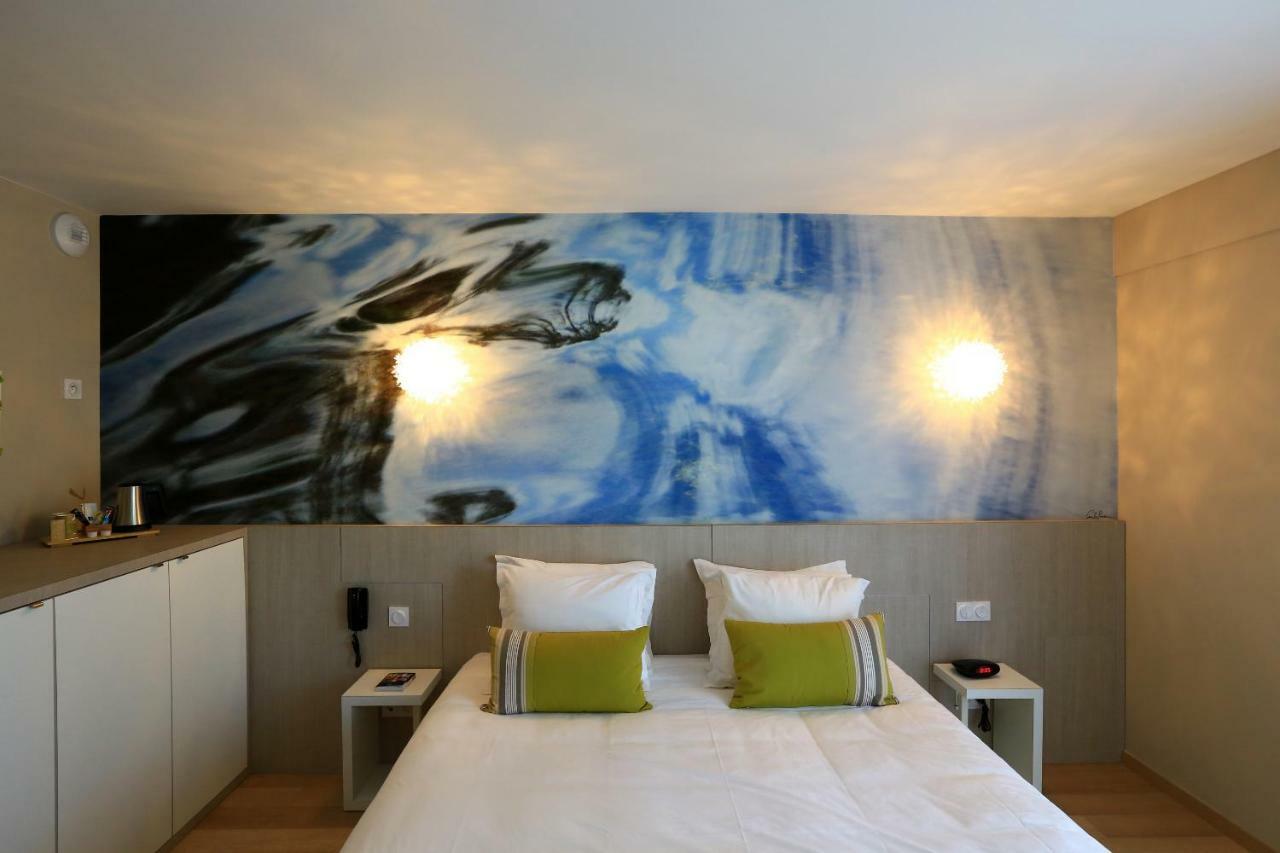 Sowell Hotels Domaine De La Petite Isle Л'Иль-сюр-ла-Сорг Экстерьер фото
